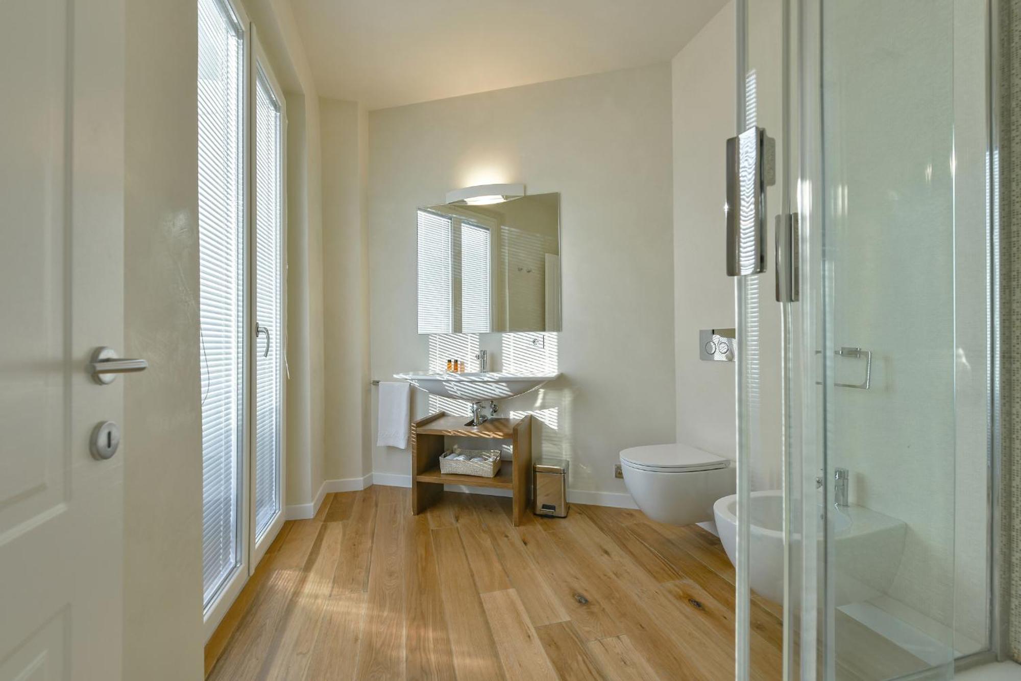 - Ponte Vecchio Guelfo Apartamento